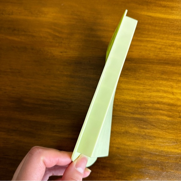 Tiny Ice Cubes Silicone Tray - Picture 4 of 4